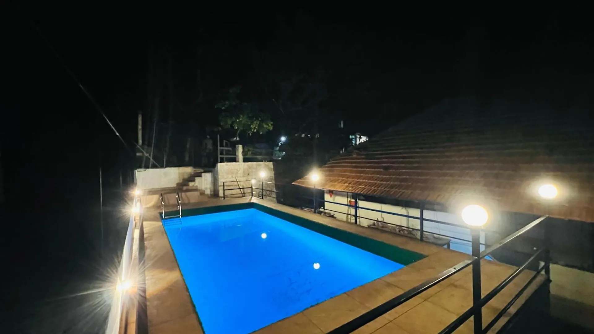 Bed & Breakfast Paroommel Haven Wayanad Kenichira